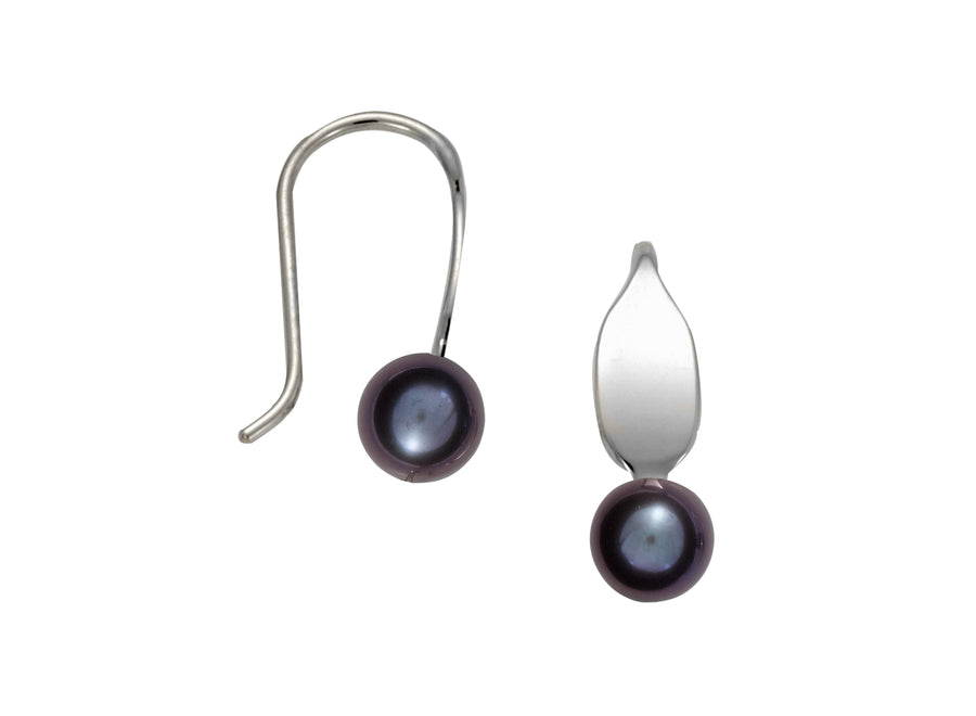 Silver Black Pearl La Petite Earring