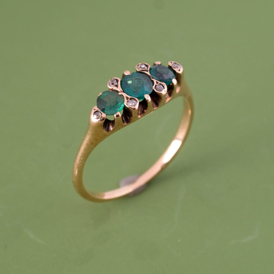 Vintage Emerald & Diamond Ring